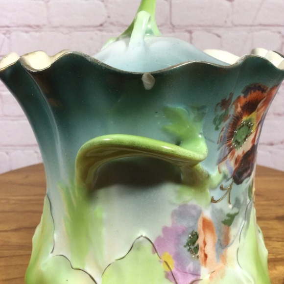 Vintage Floral and Gold Gilt Ceramic Lidded Biscuit Cracker Jar with Handles - Picture 11 of 12